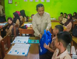 Pendidikan Gratis dan Modern, SRMP 7 Sukabumi Dikunjungi Wamen Fajar Riza Ul Haq