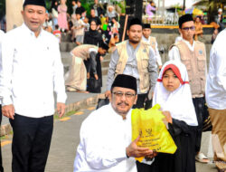 Muhibah Ramadan di Palabuhanratu, Pemkab Sukabumi Bagikan 500 Paket Sembako dan Undi 6 Paket Umrah