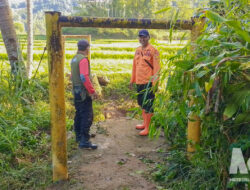 Jembatan Ambruk Diterjang Banjir, Warga Jampangtengah Harus Memutar 2 Km
