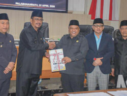 Bupati Asep Japar Terima “Rapor” DPRD, LKPJ 2025 Disorot: Ini Janji Perbaikan Pemkab Sukabumi