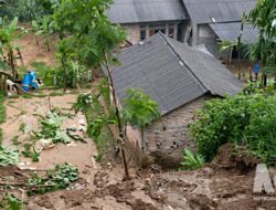 Drainase Buruk dan Hujan Deras Picu Longsor di Bojongkokosan, BPBD: Waspadai Longsor Susulan