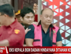 Eks Kepala BGN Dadan Hindayana Resmi Pakai Rompi Tahanan Kejagung
