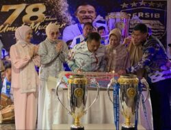 Doa Manajer PERSIB di Usia 78 Tahun
