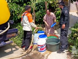 Krisis Air Bersih Meluas di Sukabumi, 228 KK Terpaksa Ambil Air Kubangan Sejauh 1 Kilometer