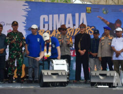 12 Negara Turun di Ombak Cimaja, Wabup Sukabumi Bidik Wisata Surfing Kelas Dunia