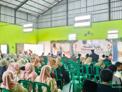 Maulid Nabi di GOR PGRI Sukalarang, Guru Diingatkan Pentingnya Keteladanan Rasulullah dalam Pendidikan