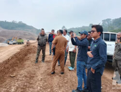 Sudah Diimbau, Galian Tanah Merah Nagrak Sukabumi Masih Beroperasi