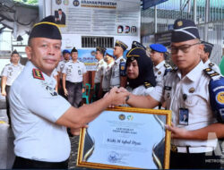 Dua Petugas Gagalkan Sabu Masuk Lapas Sukabumi, Diganjar Penghargaan